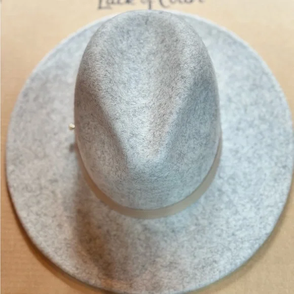 Lack Of Color | Other | Gray Felt Lack Of Color Premium  display picture 1